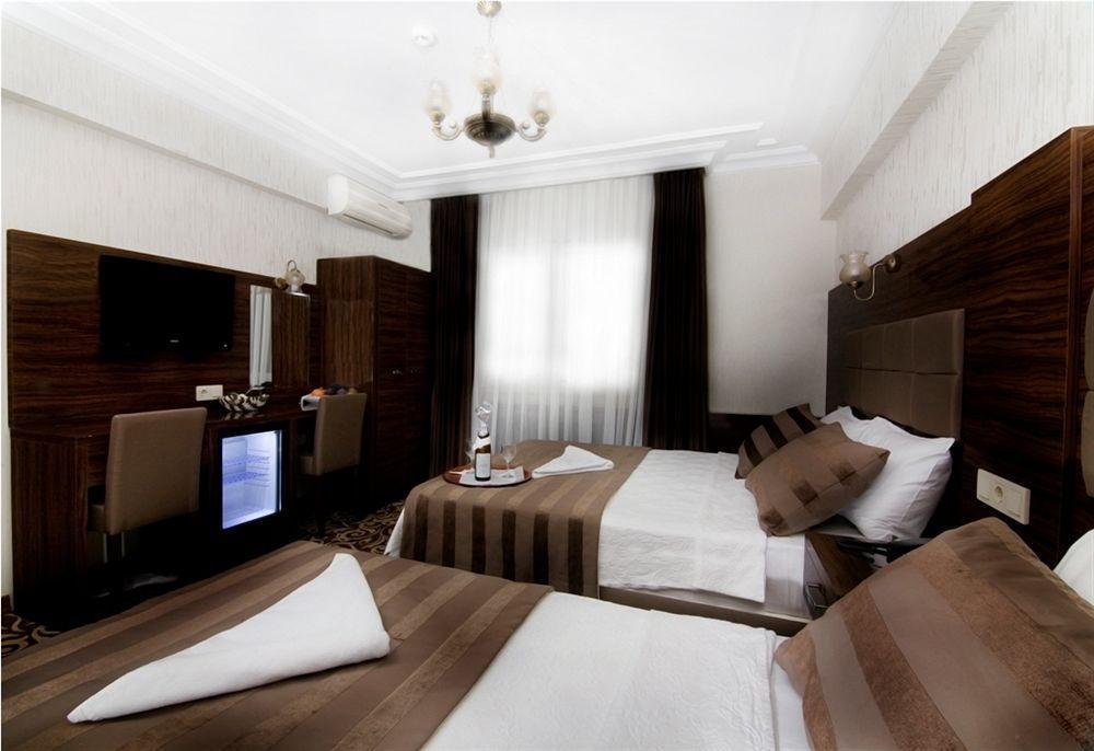 Pelikan Hotel Provincia di Provincia di Istanbul Esterno foto