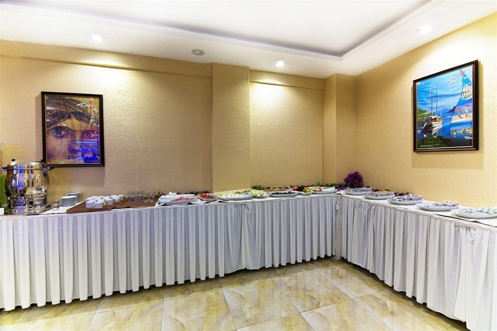 Pelikan Hotel Provincia di Provincia di Istanbul Esterno foto